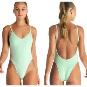 NWT VITAMIN A YASMEEN BODYSUIT ECORIB GLACIER SWIMSUIT 10/L